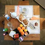 Alojamento de Acomodação e Pequeno-almoço One